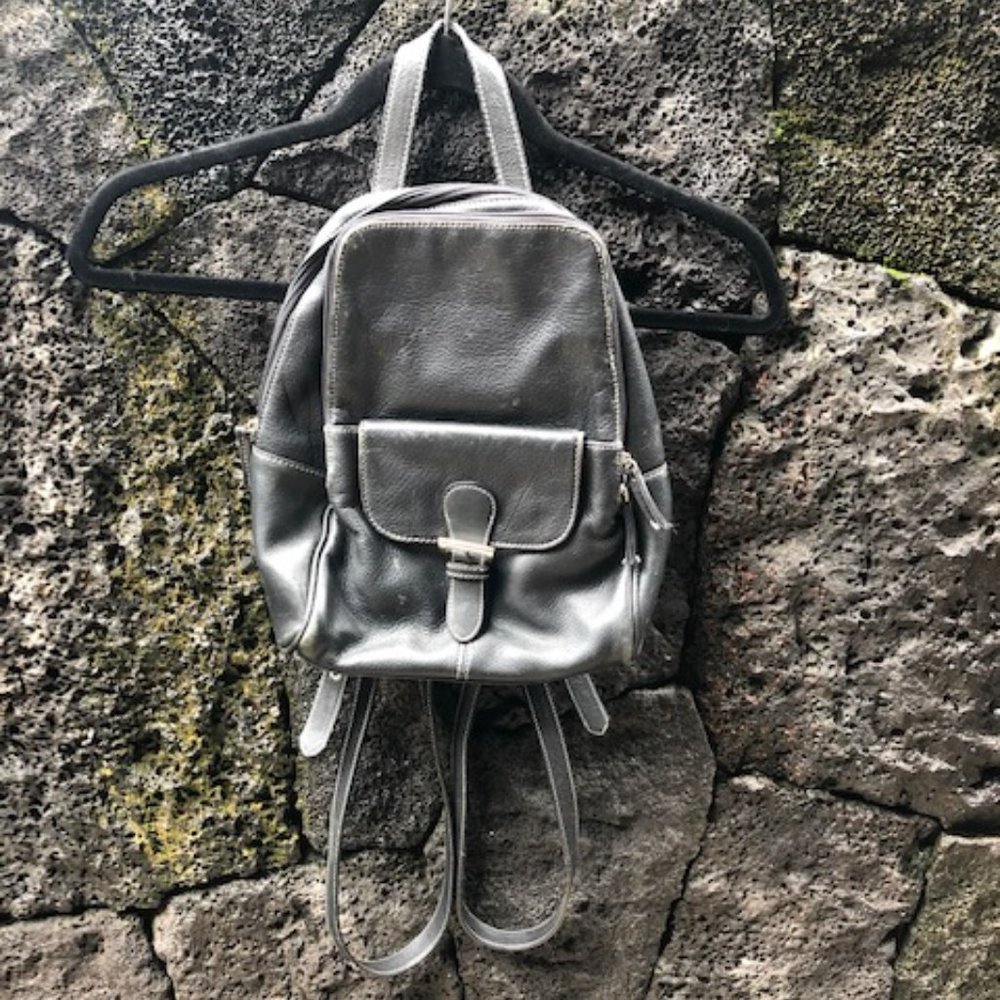 Tignanello - Large, leather backpack purse